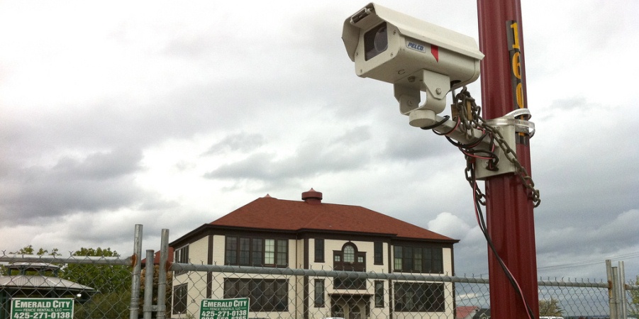 effectiveness of cctv Twenty years ago the government backed a major expansion of the cctv network - now funds are being cut and cameras shut off. effectiveness of cctv Twenty years ago the government backed a major expansion of the cctv network - now funds are being cut and cameras shut off.